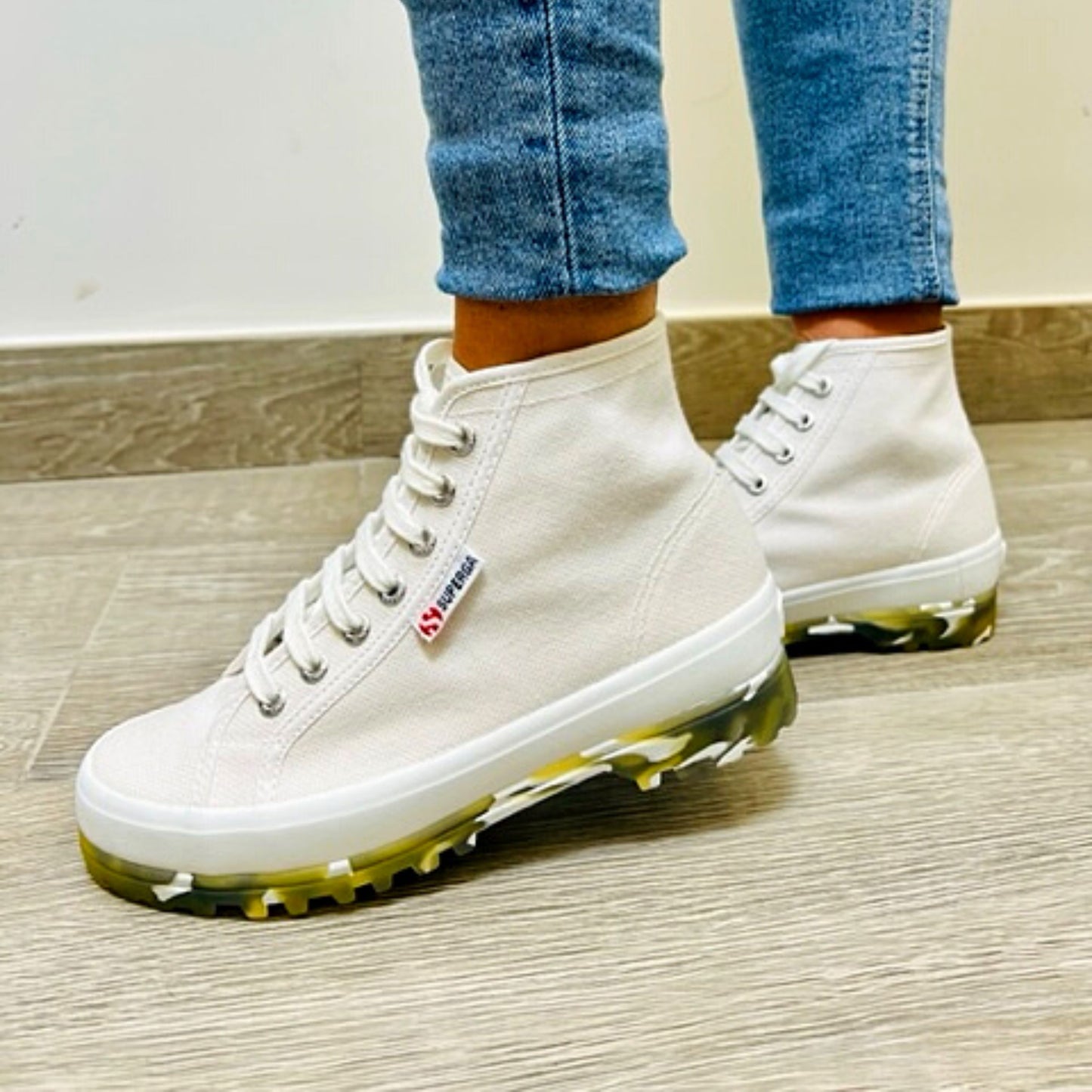 Superga Stivaletto Alpina Marblegum Bianca Camouflage